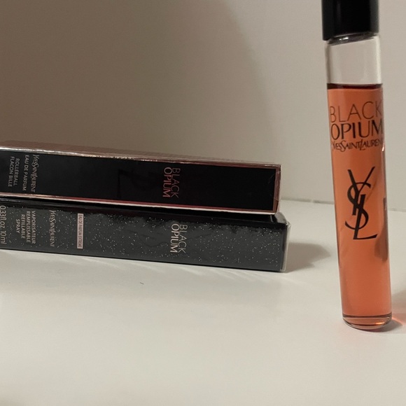 Black Opium -Extreme E.D.P. sealed new n box & Black Opium E.D.P. opened 2 smell - Picture 2 of 3